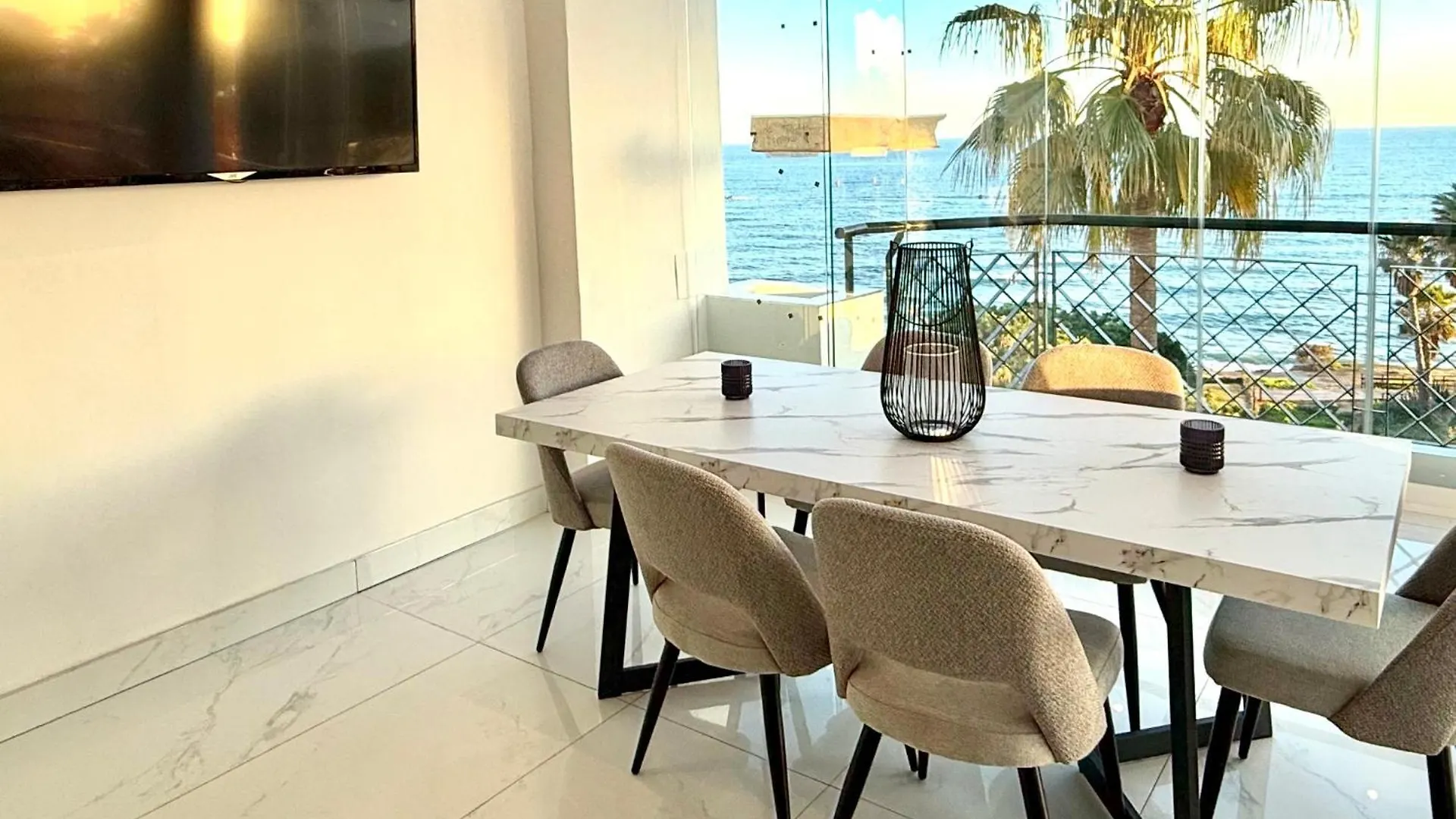 Mi Capricho 12 - Luxury Beachfront Apartment- Costa Del Sol La Cala De Mijas Apartment