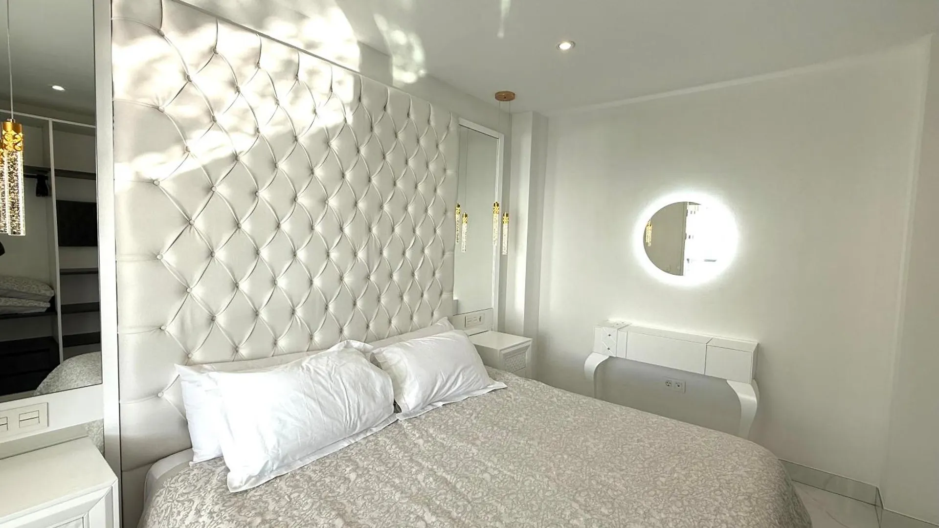 Mi Capricho 12 - Luxury Beachfront Apartment- Costa Del Sol La Cala De Mijas 0*,  Spain